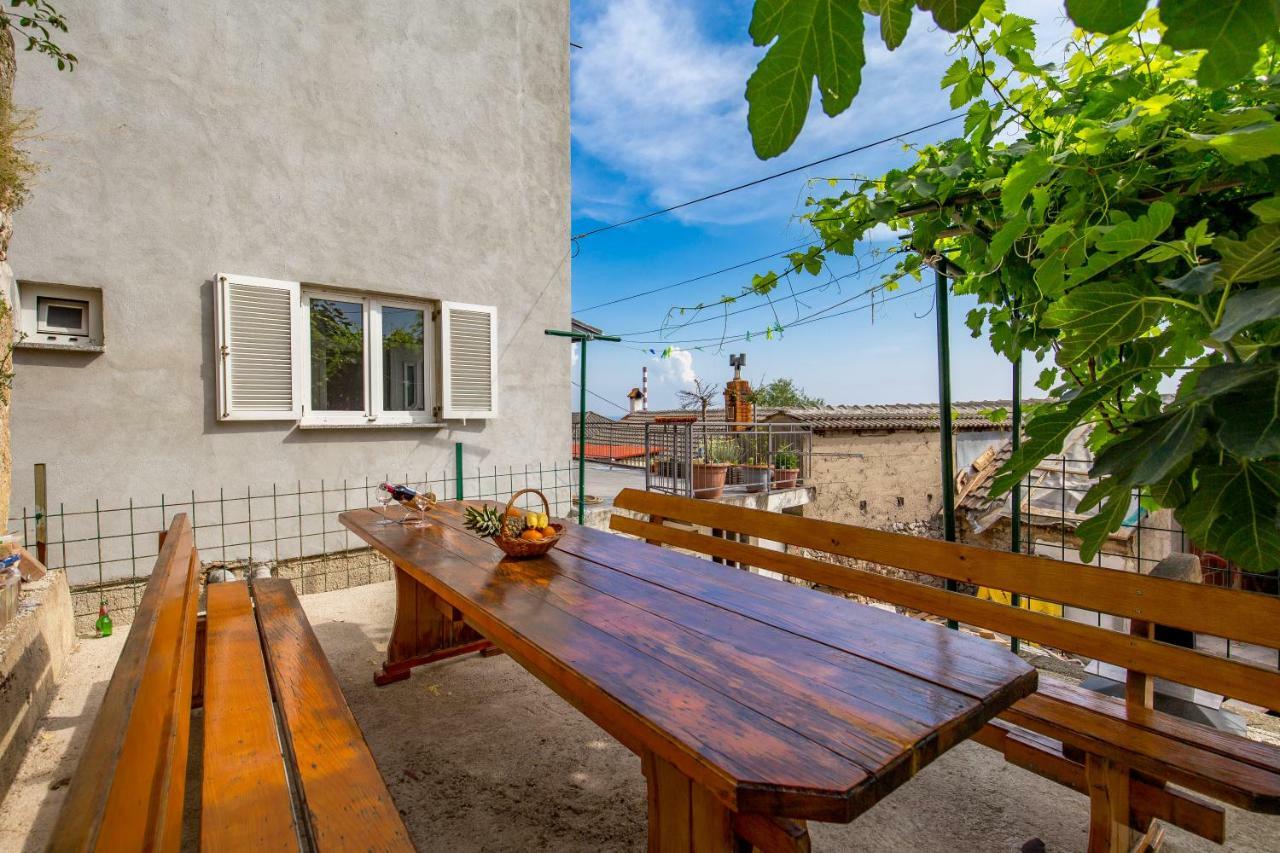 Apartments Lota Кострена Экстерьер фото